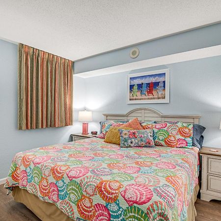 Beachy Condo With Pool Access And Steps To Boardwalk! Мертл-Біч Екстер'єр фото