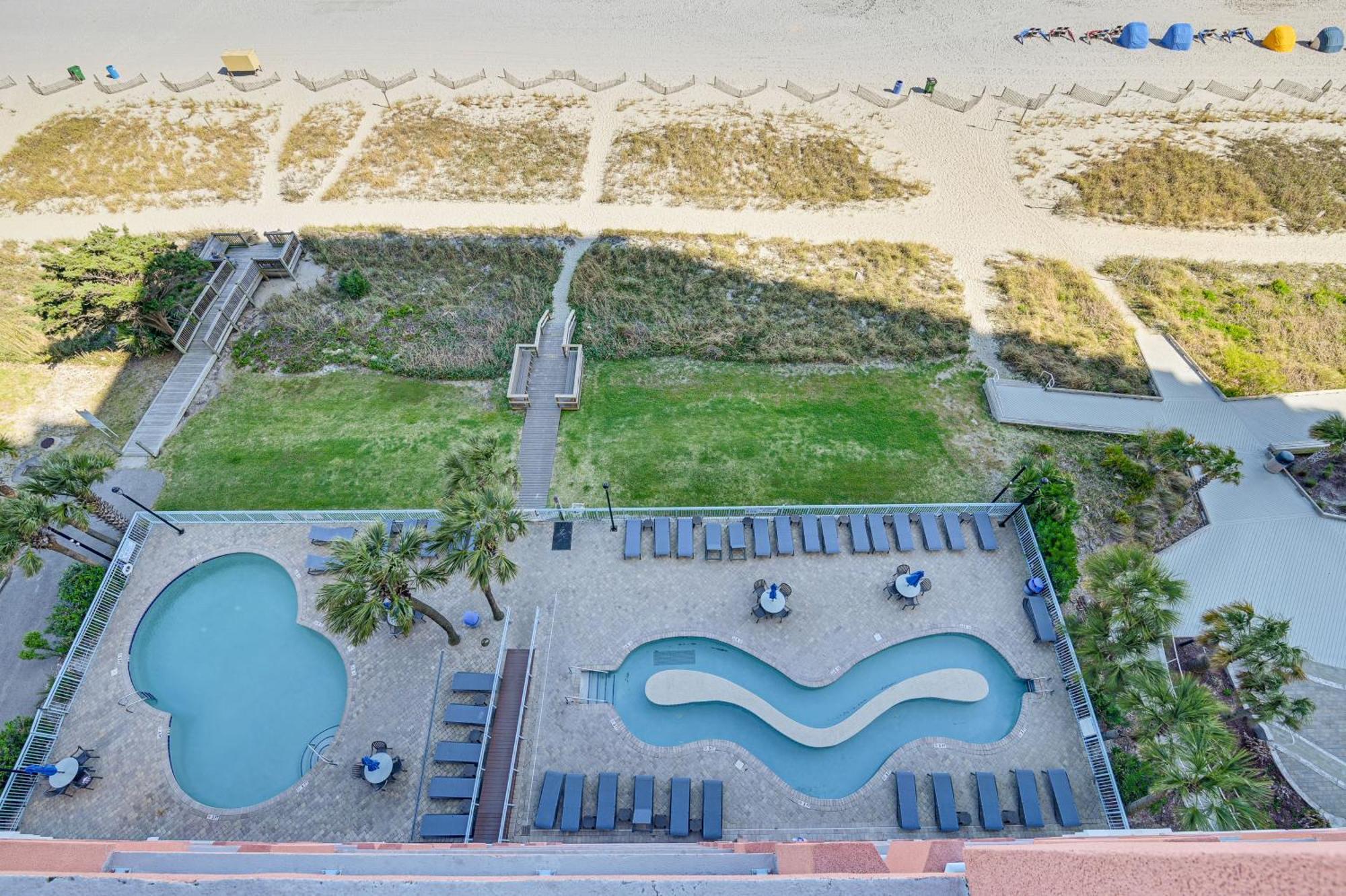 Beachy Condo With Pool Access And Steps To Boardwalk! Мертл-Біч Екстер'єр фото